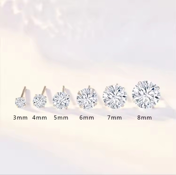 Elegant Silver Stud Earrings Set - Picture 5 of 16